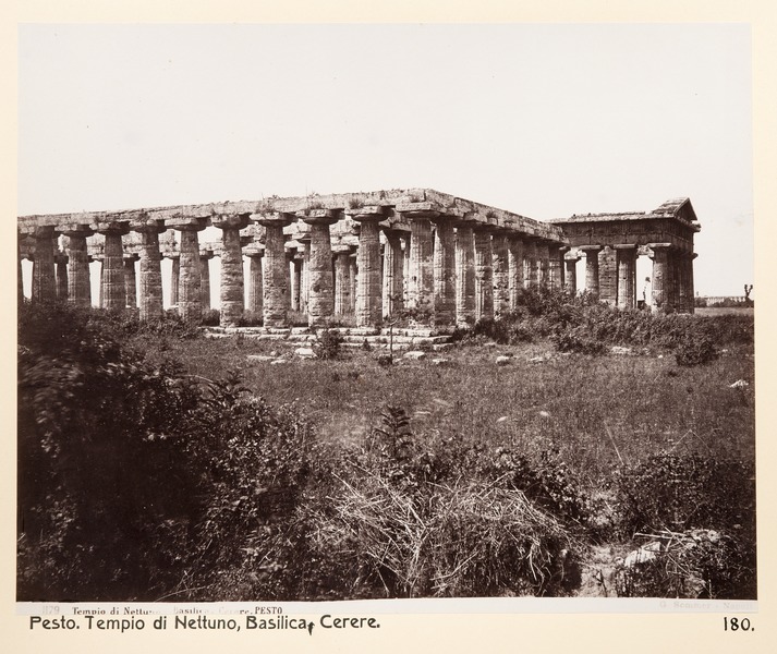 File:Fotografi på tempel i Paestum - Hallwylska museet - 104088.tif